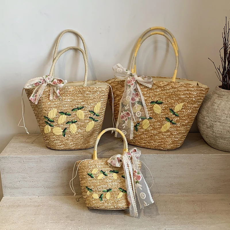 Large Capacity Beach Shoulder  - Women Bags Handmade recension och pris