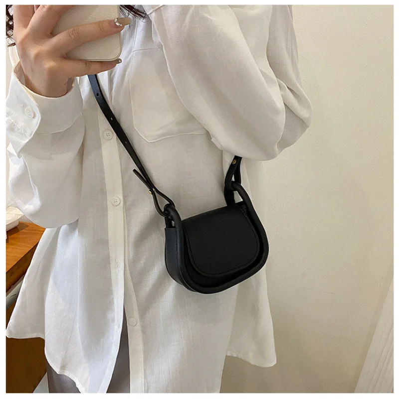 Candy Color Fashion PU Leather - Saddle Bag Leather recension och pris